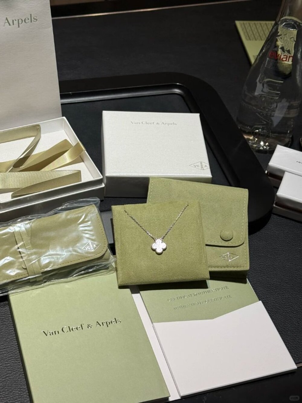 ✅Authentic Van Cleef & Arpels 18K Yellow Gold Necklace